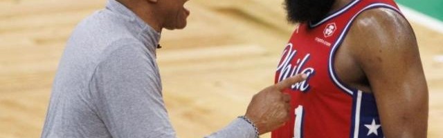 线上娱乐游戏-哈登太独导致将帅不和？里弗斯播客再曝哈登黑料