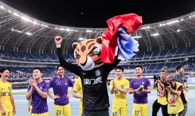 移动游戏APP-中超半程小结：热点难掩问题 这里不是洋帅练级地